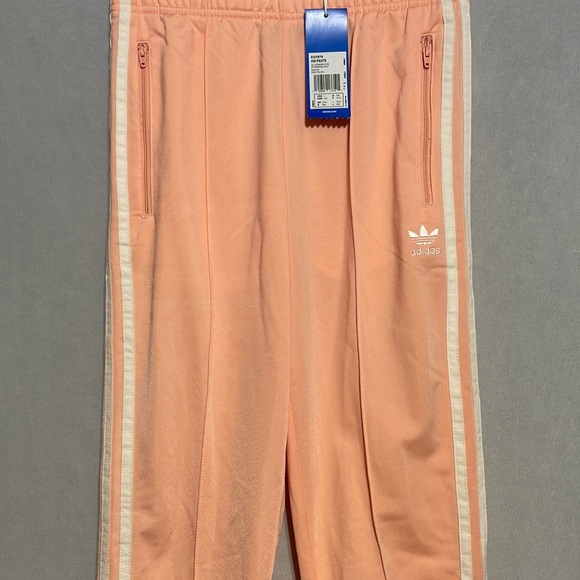 Adidas sweatpants - Picture 2 of 5
